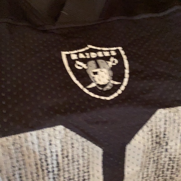 Raiders jersey - Picture 8 of 10